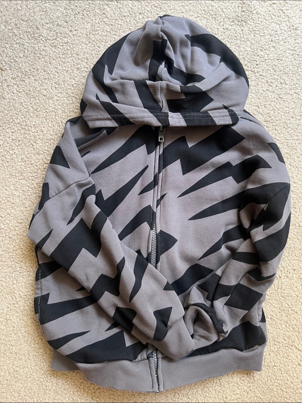 Tea Collection Gray & Black Zip Hoodie with Graphic Pattern
